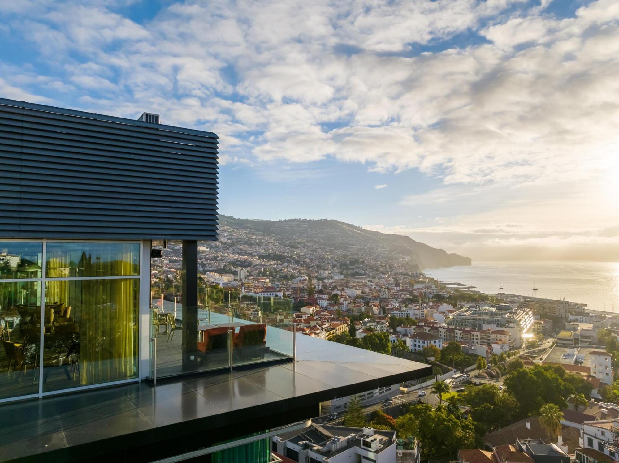 The Views Baia - Adults Only 4* Funchal (Madeira)